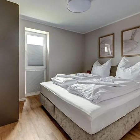 Strandloft * טוסנס